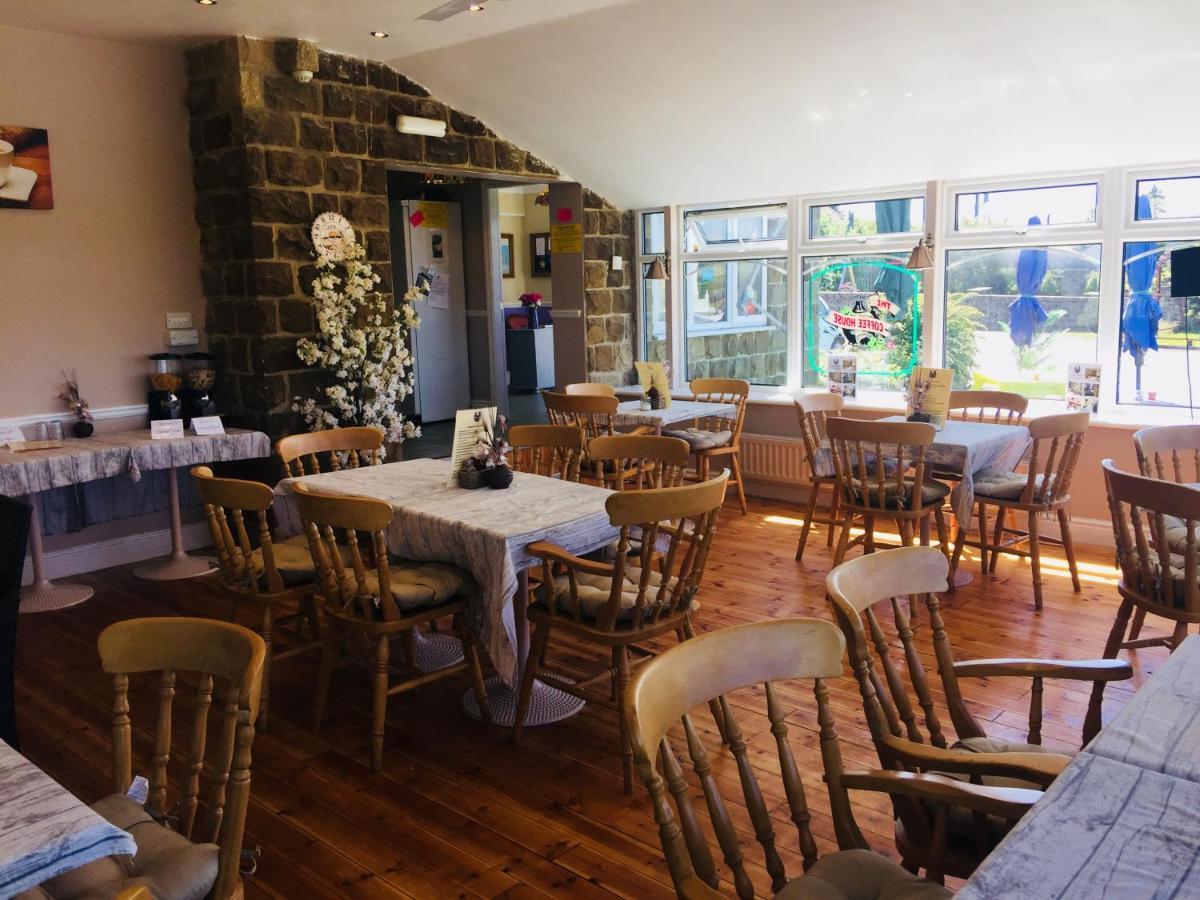Blacksmiths Boutique B&B Robin Hood's Bay Extérieur photo