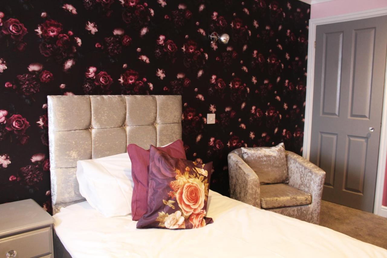 Blacksmiths Boutique B&B Robin Hood's Bay Extérieur photo
